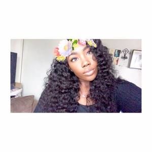 Meet your Posher, Roxanne