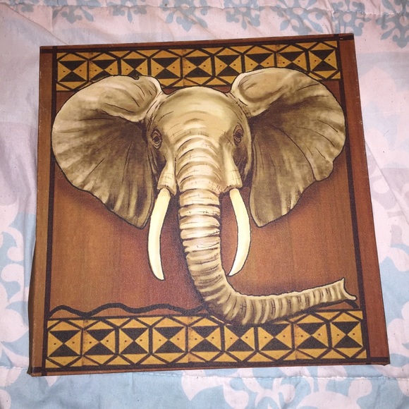 Elephant Jungle Wall Decor - Picture 1 of 3