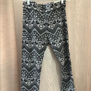 Brand new Aztec print Victoria's Secret leggings