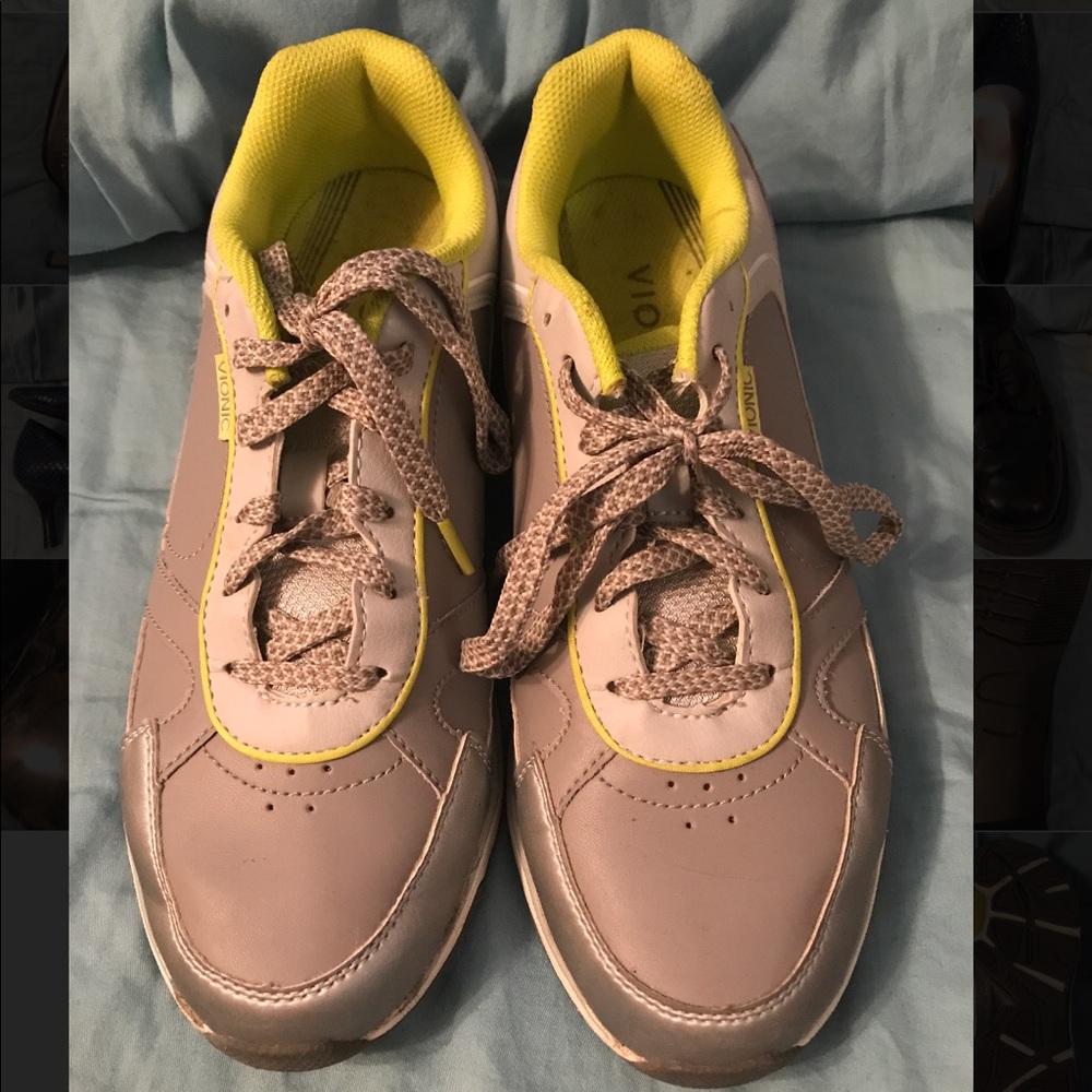 Orthopedic shoe