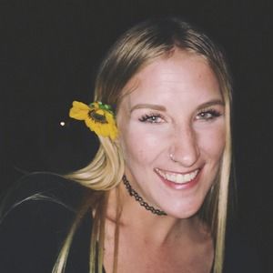 Meet your Posher, Kinley