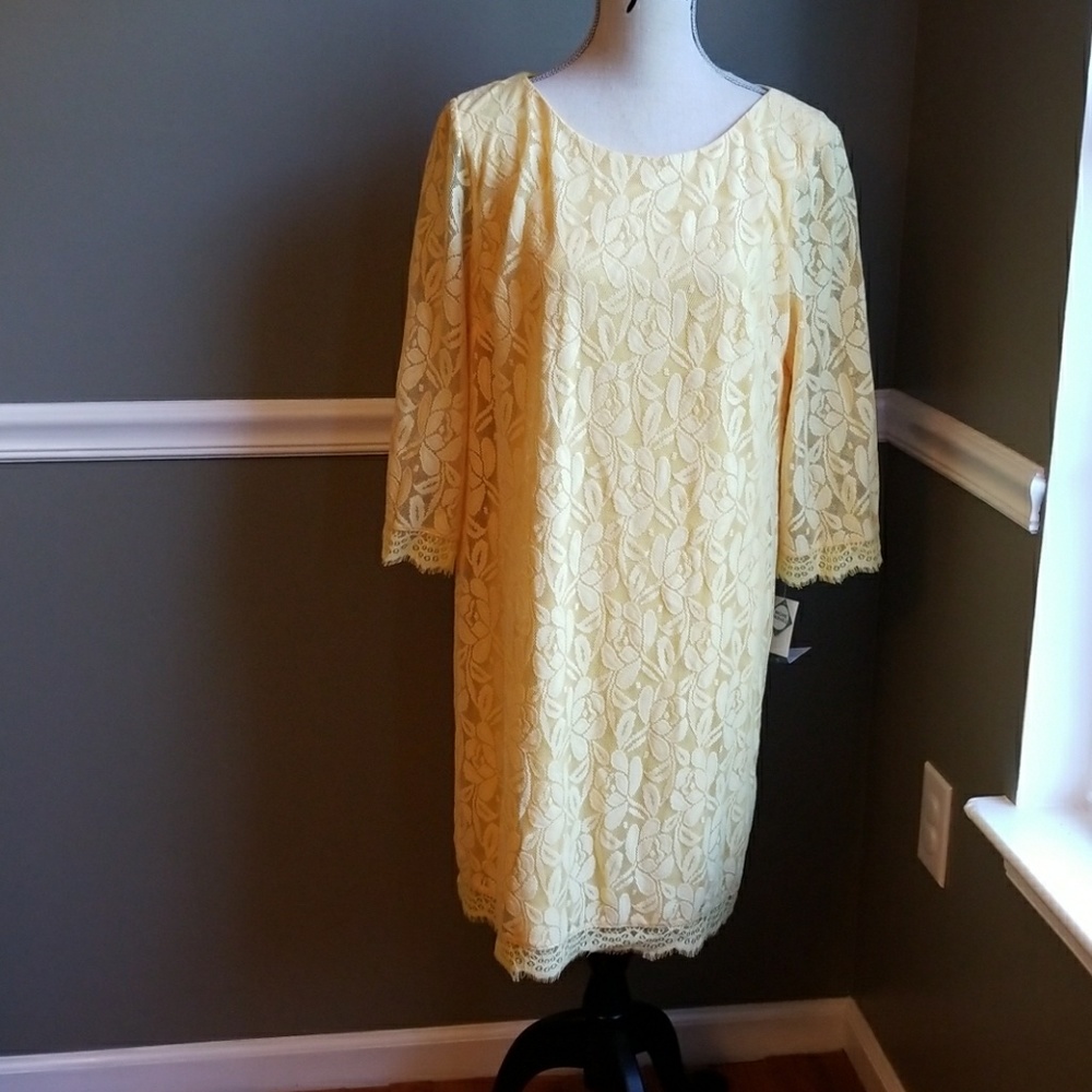 Classic long sleeve yellow dress