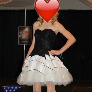Black and white sequin cocktail dress size 0