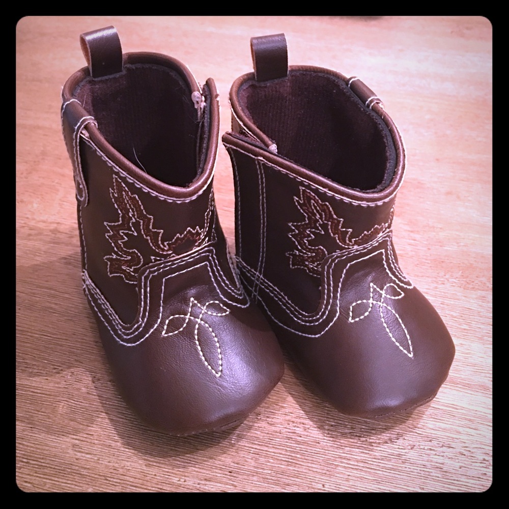 Baby cowgirl boots 3-6M