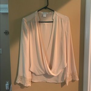 Lace Sleeved blouse