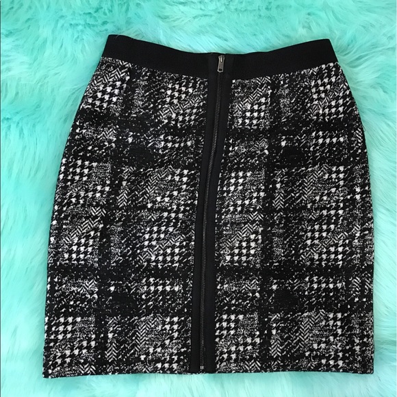 Ann Taylor pencil skirt - Picture 2 of 3