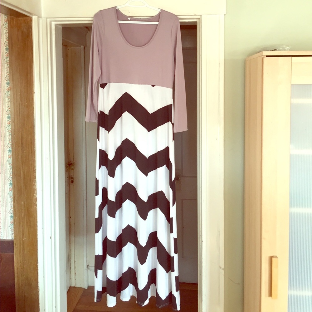 XL maxi dress with 3/4 sleeves