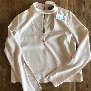 Blush pink cut out top!
