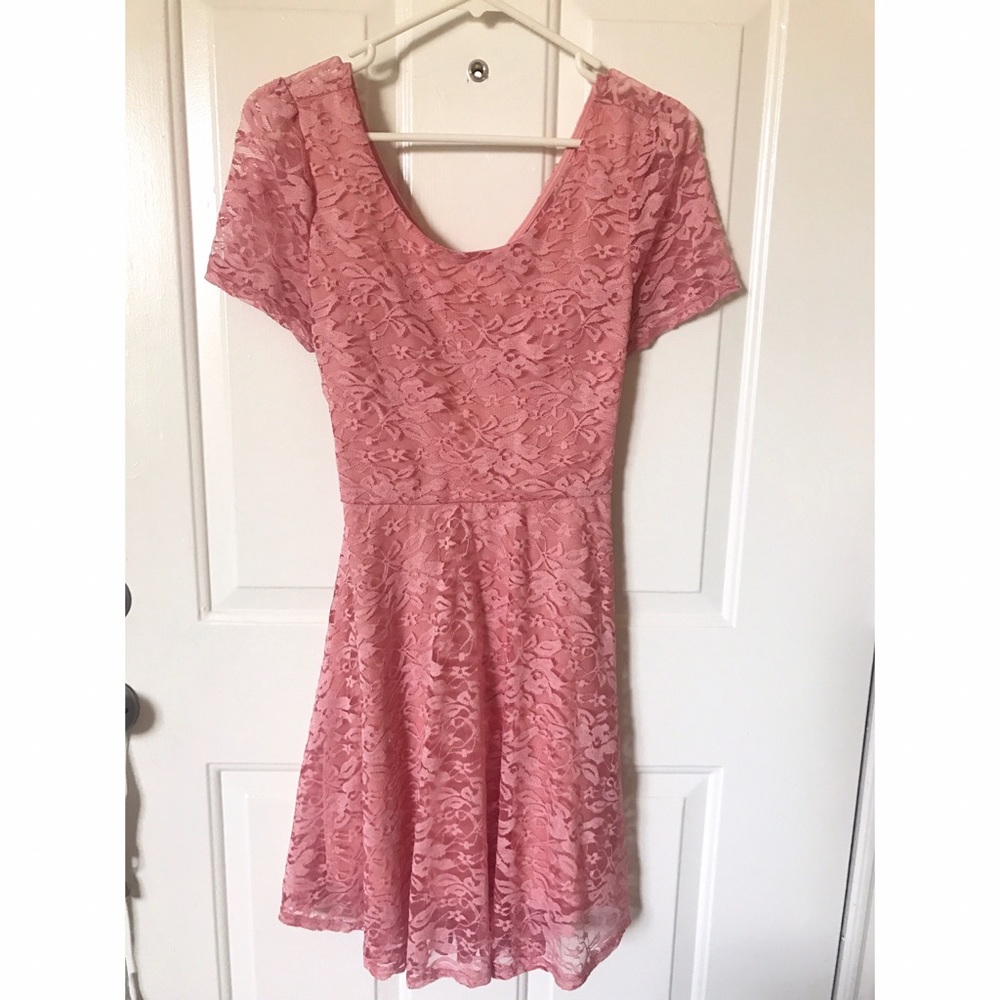 Light Pink Lace Dress With Keyhole Back