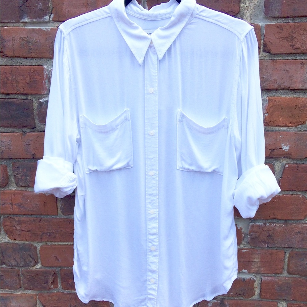 A&F NWT soft white casual slouchy button-up shirt