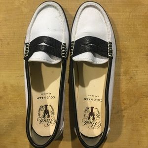 Cold Haan slip on flats in an 8.5
