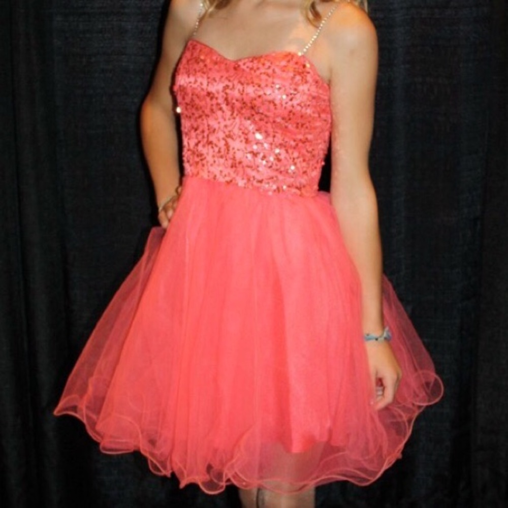 Coral sequined cocktail dress size 0