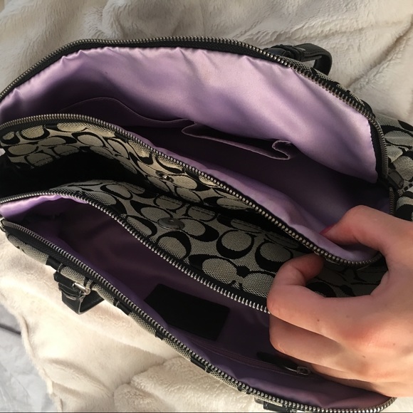 coach purse - Picture 3 of 3