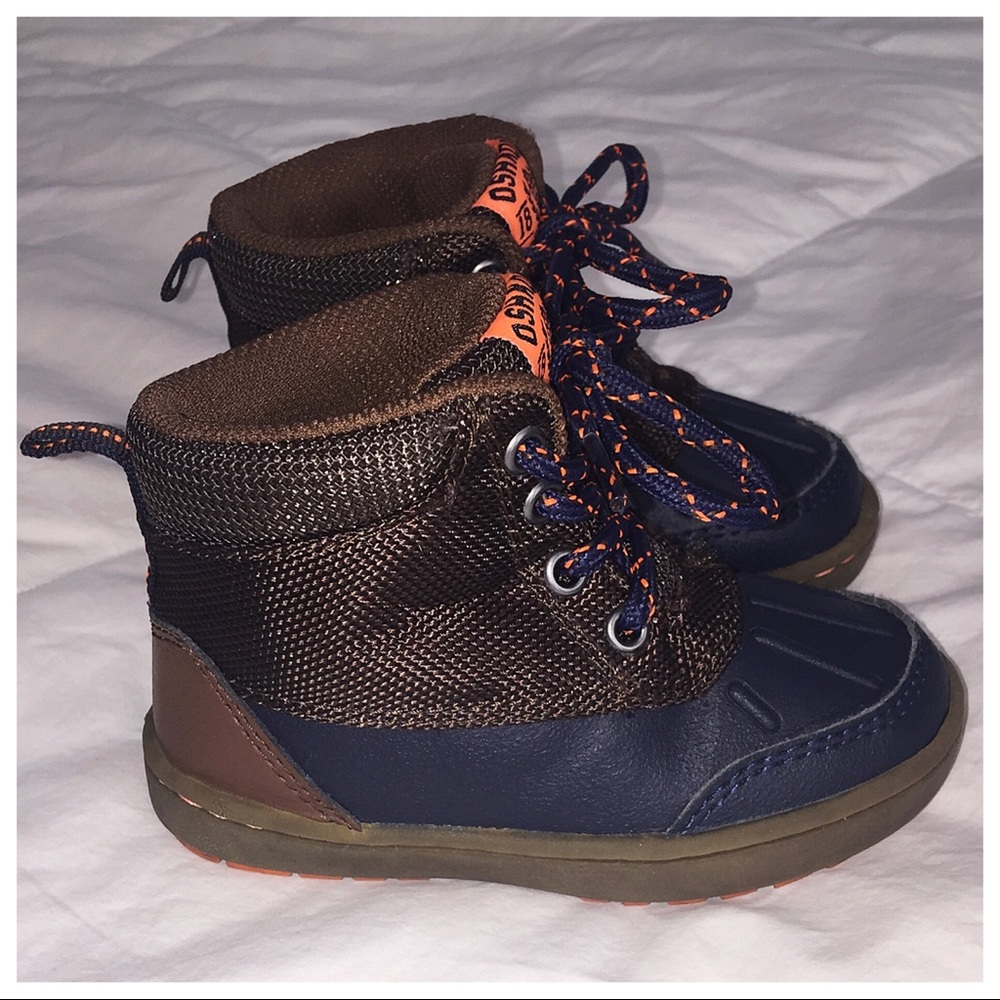 🔴SOLD🔴 Oshkosh Duck Boots - Picture 2 of 4