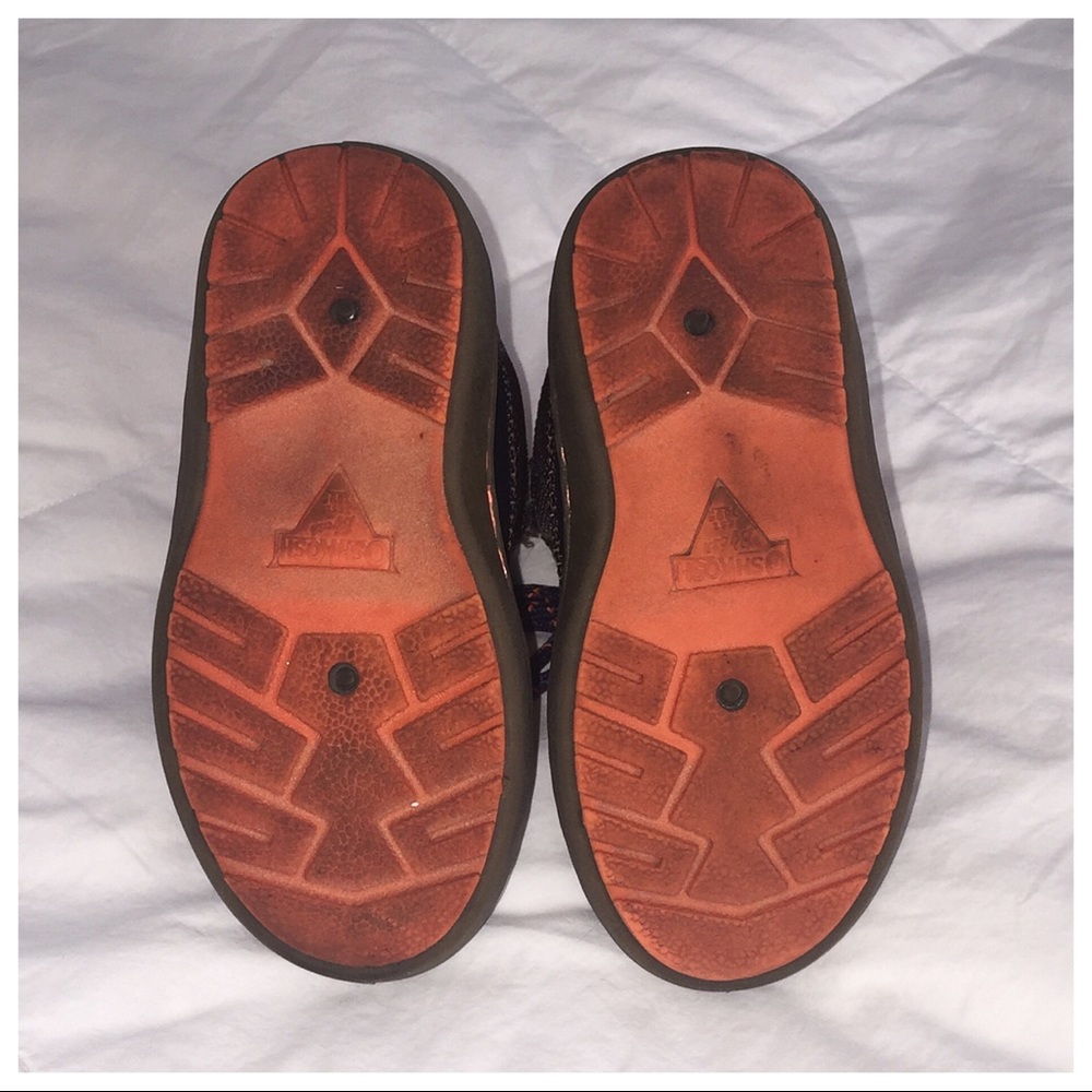 🔴SOLD🔴 Oshkosh Duck Boots - Picture 4 of 4