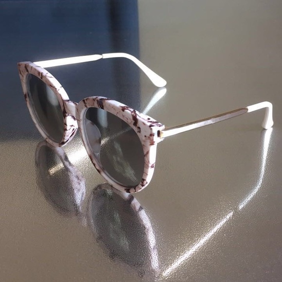 NEW✨ White Marble Sunglasses 😍 - Picture 3 of 6
