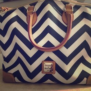 Dooney & Bourke Chevron bag