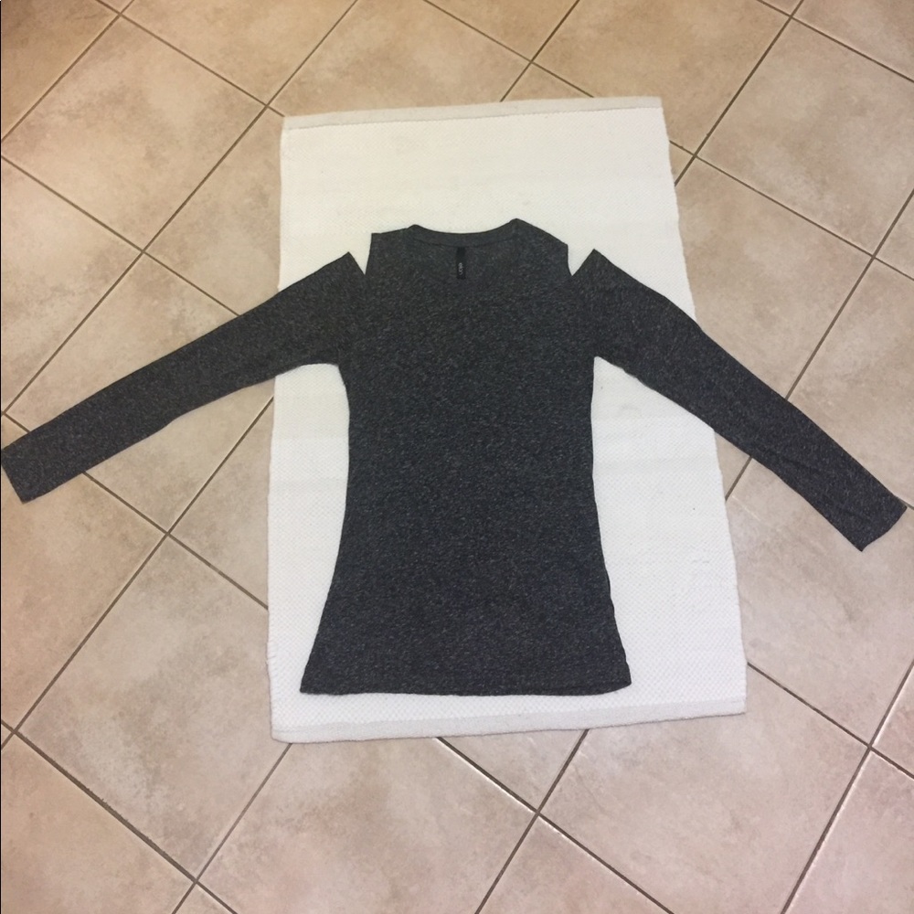 Charcoal grey long sleeve t-shirt