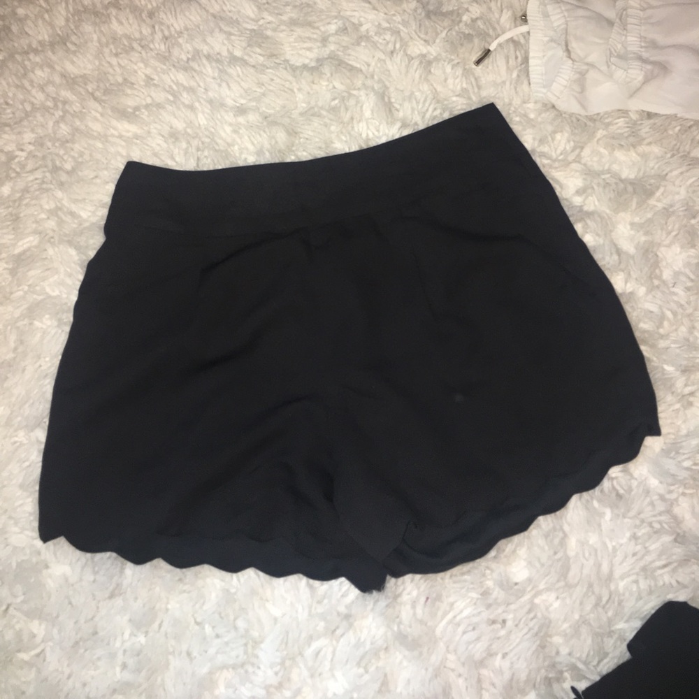Black short