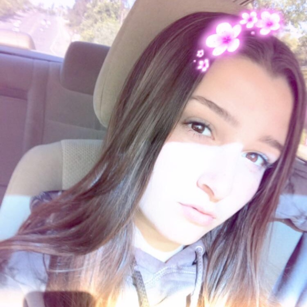 Meet your Posher, Ileana