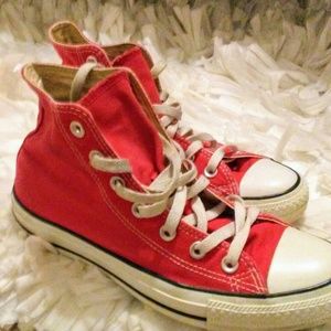 Red Converse