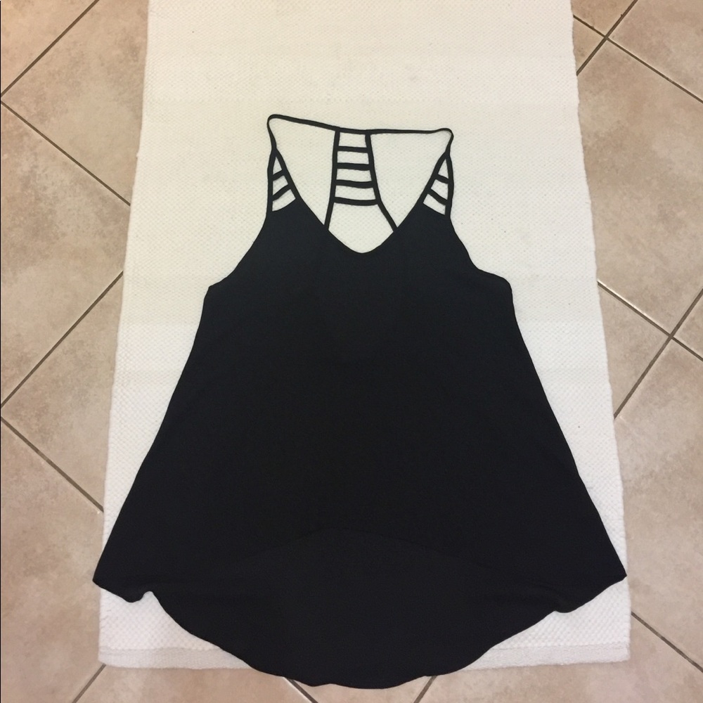 Black tank 🖤