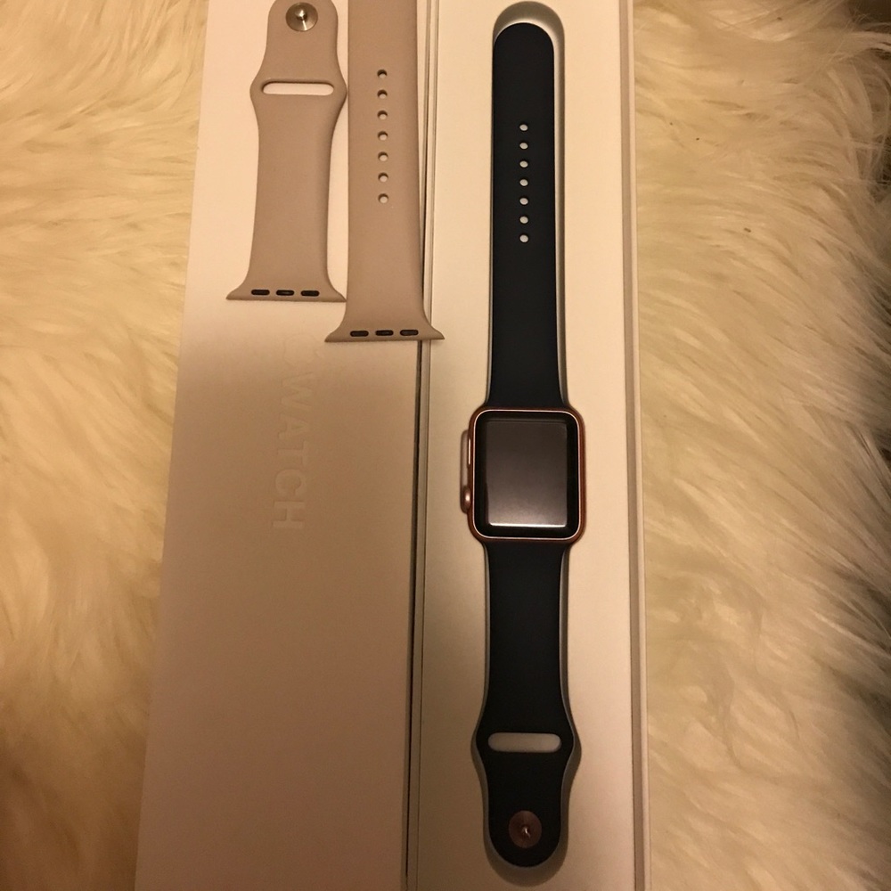 Apple watch rose gold