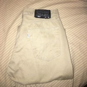 Levi's 514 (message me your price if you like)