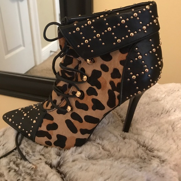 Cheetah print heels with studs boots - Picture 2 of 5