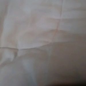 Meet your Posher, Claudia