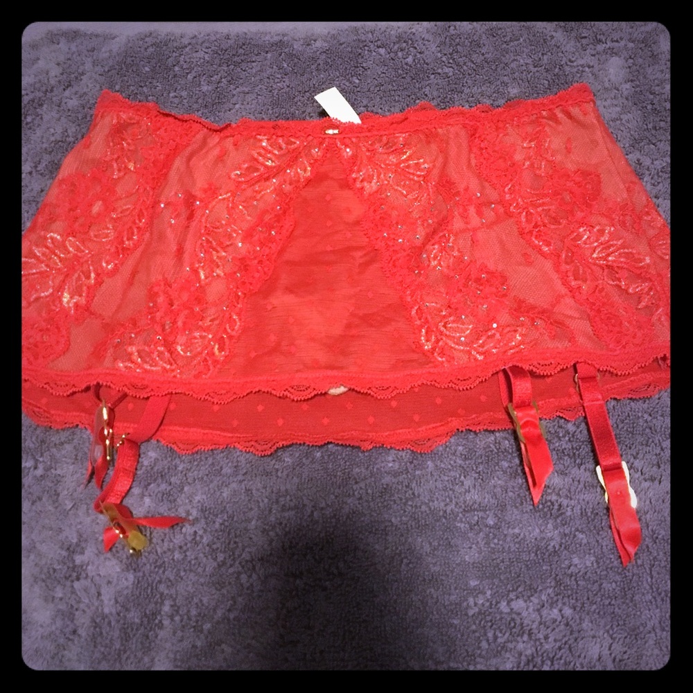Victoria's Secret garter