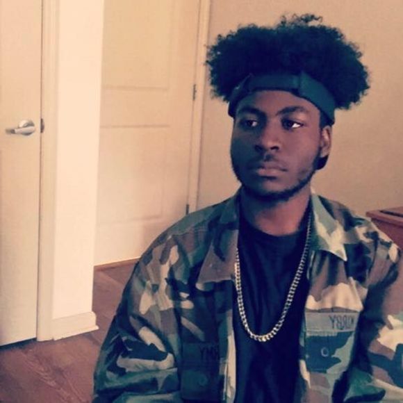 Meet your Posher, Christopher - Picture 1 of 1