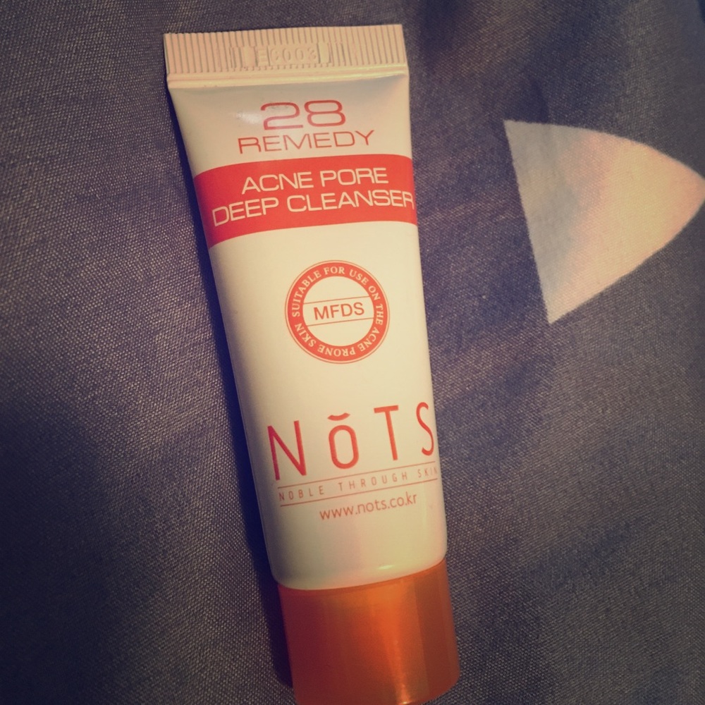 Acne pore deep cleanser