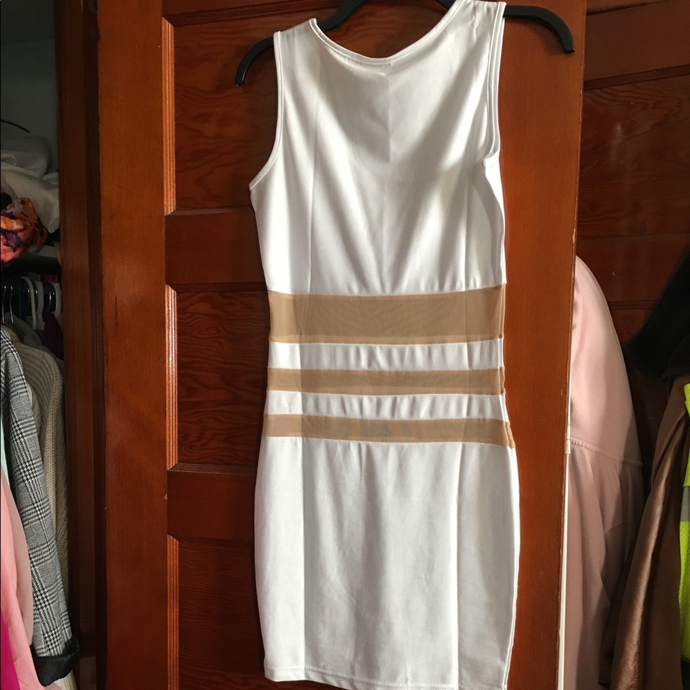 Dress - Picture 2 of 3
