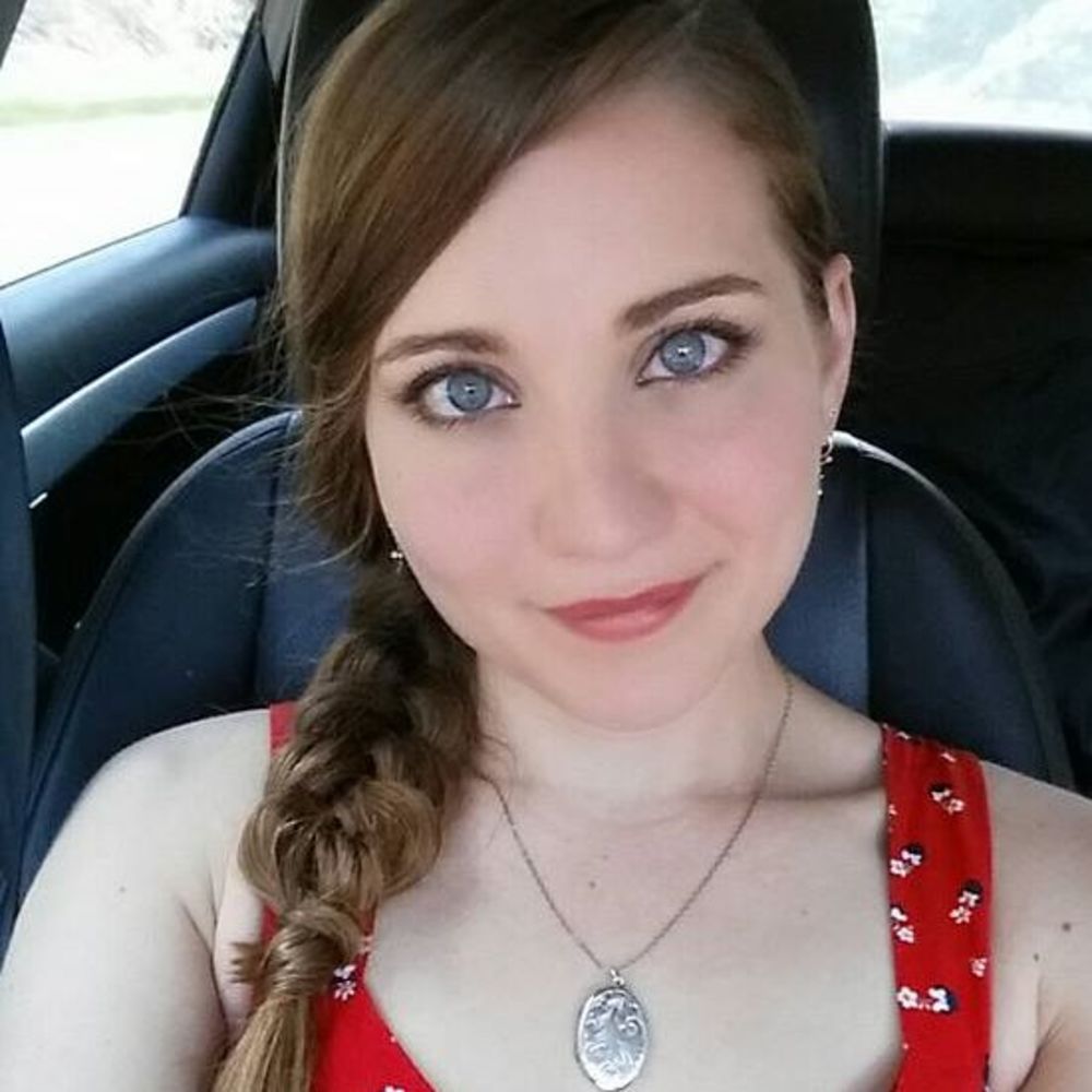 Meet your Posher, Jillian