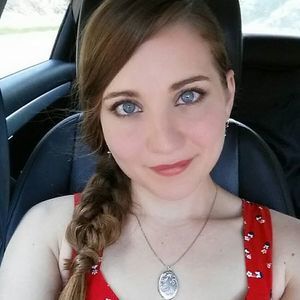 Meet your Posher, Jillian