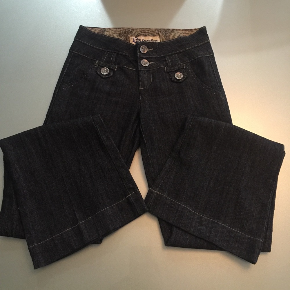 Nice size 1 wide leg new blue jeans