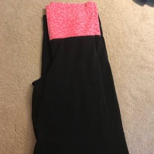 PINK yoga pants