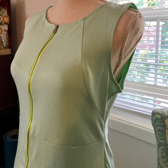 Mossimo dress - Picture 3 of 3