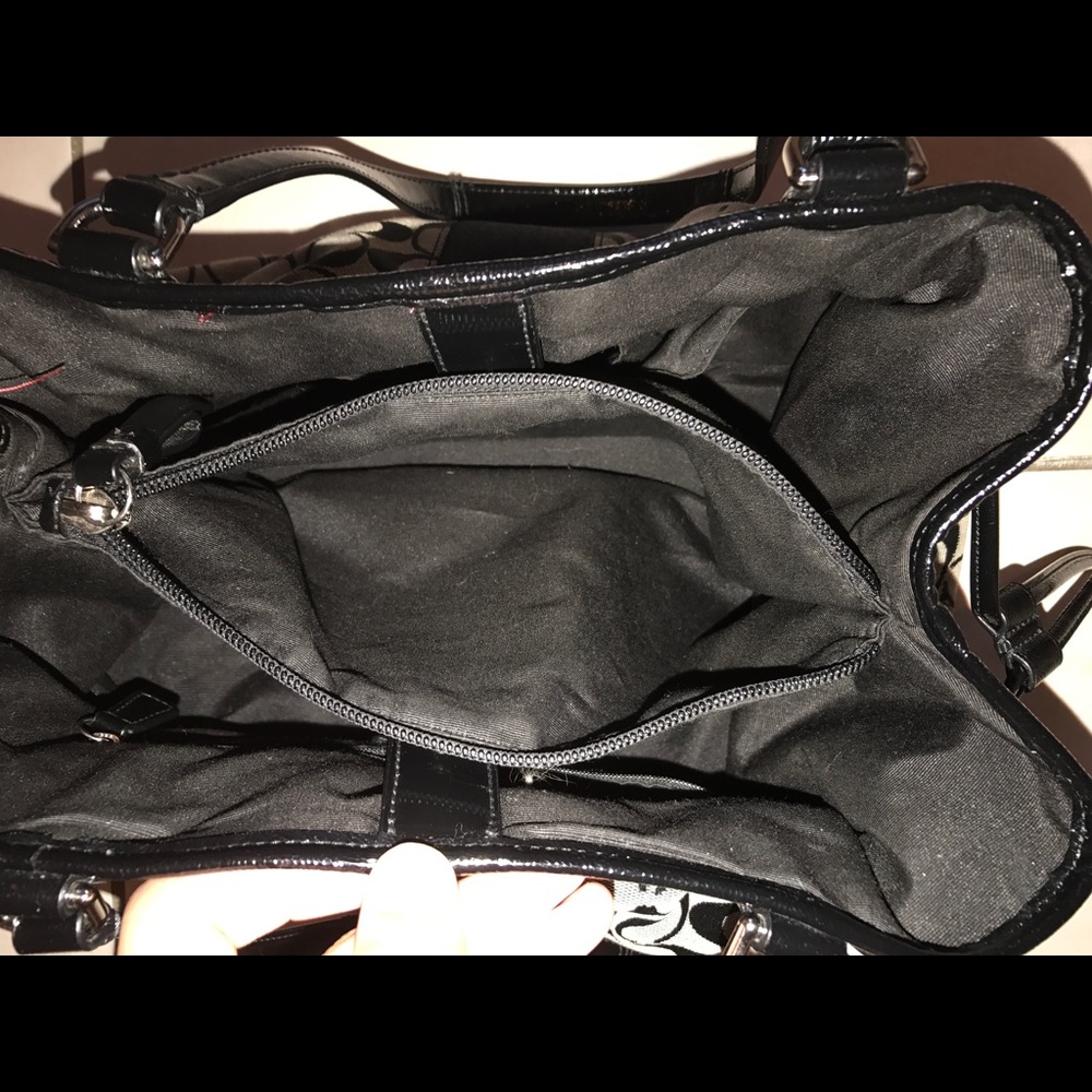 Coach Purse - Picture 4 of 4