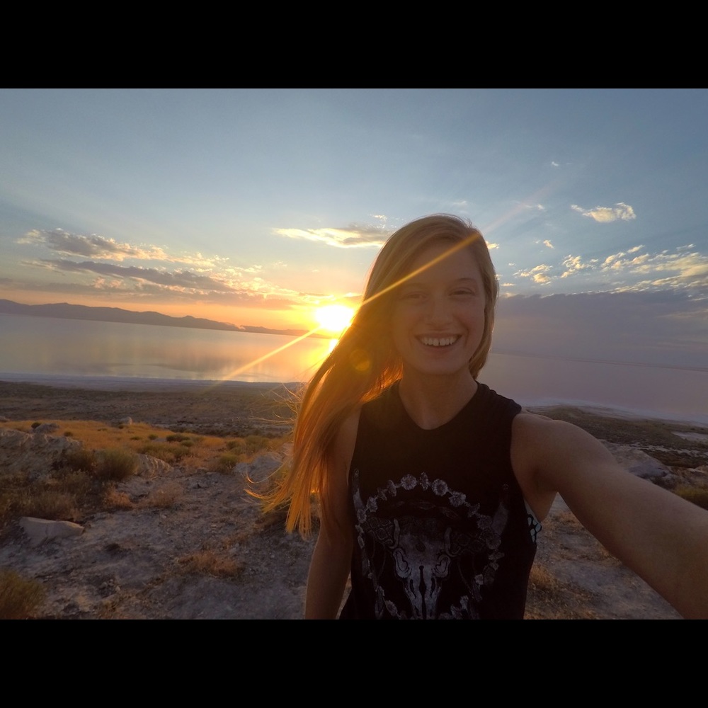 Meet your Posher, Ariel