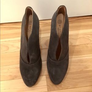 Eric Michael suede heel!