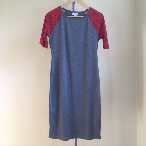 LuLaRoe Dresses & Skirts - 2/$25 🌟 LulaRoe Julia New Gray/Red Small