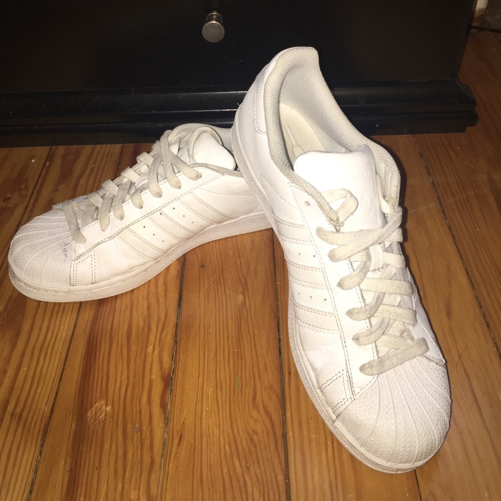 ADIDAS SUPERSTARS