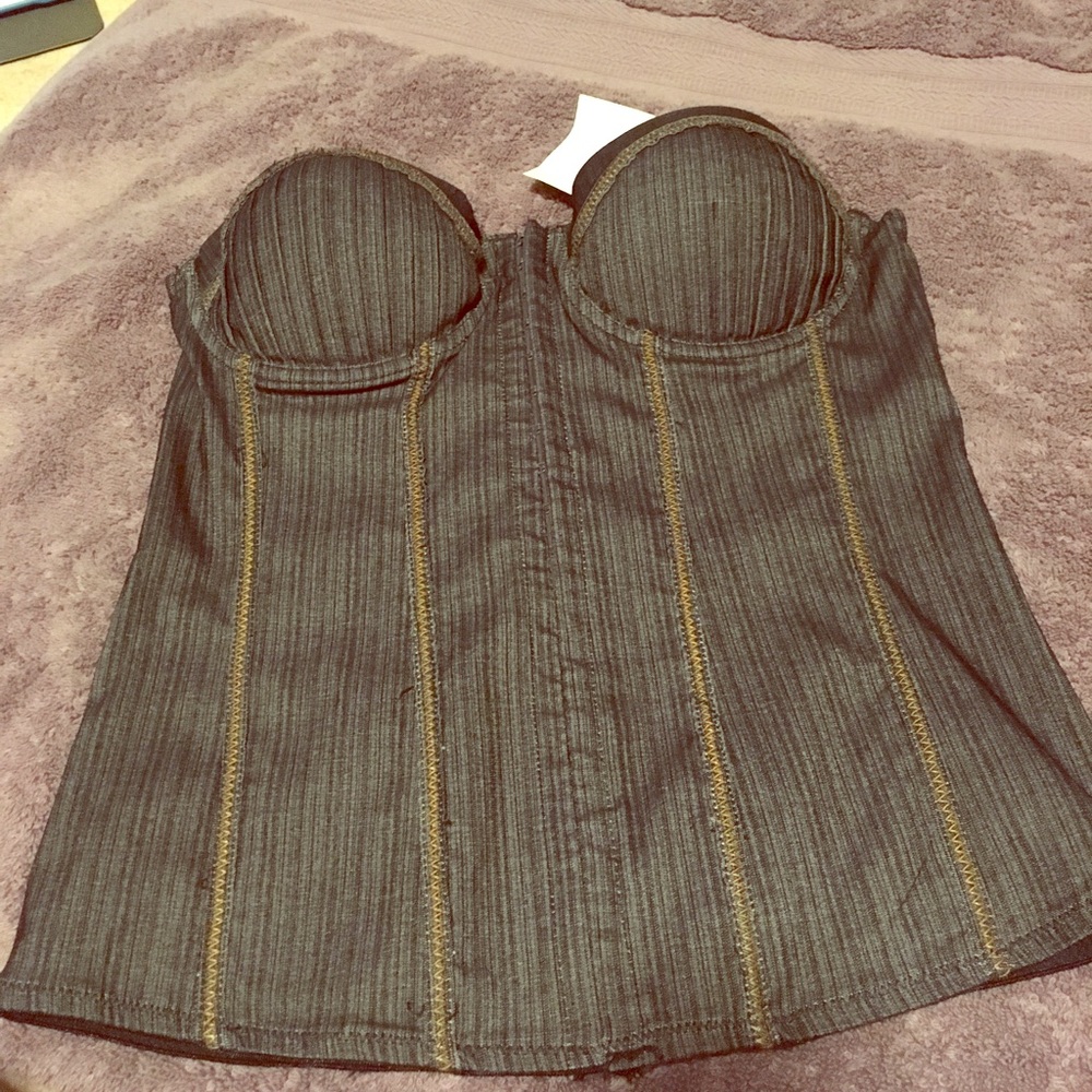 Bustier. Large.