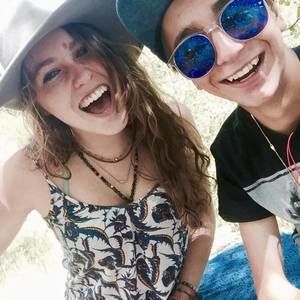 Meet your Posher, Mj