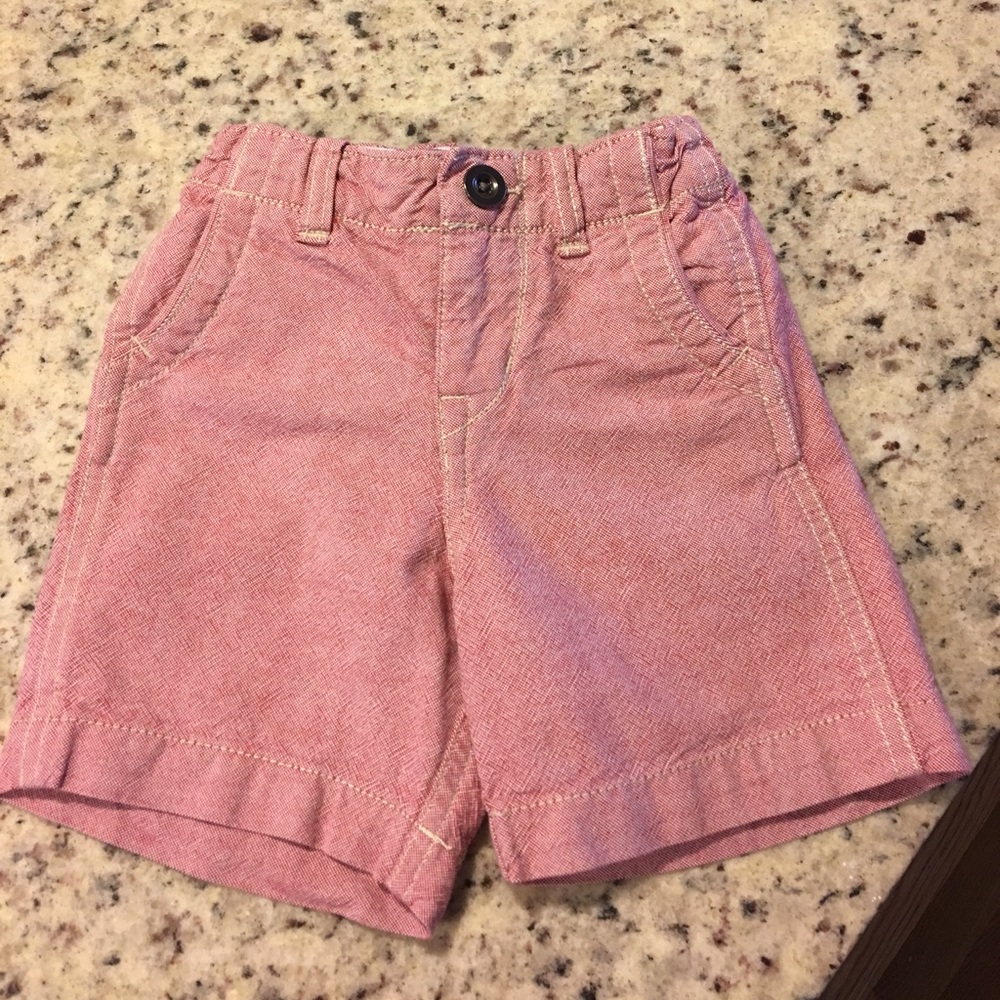 BabyGap- Red flat front boys shorts 12-18months