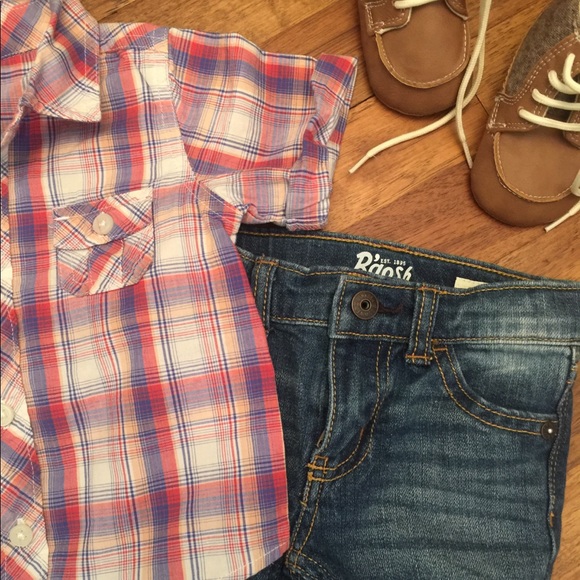 Old navy plaid button down - Picture 4 of 5