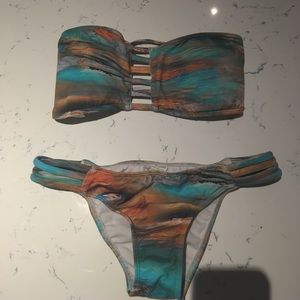 San Lorenzo swim bottom AND top
