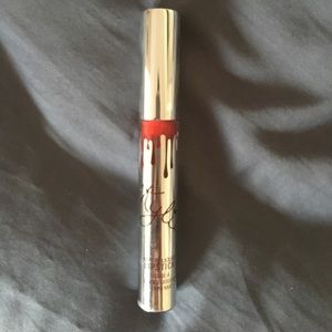 Kylie Lip Kit Mary Jo